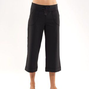 lululemon Still Crop BUNDLE = 2 pairs